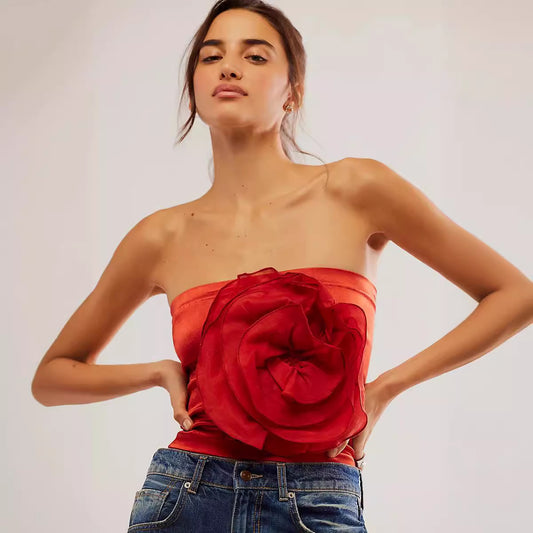 Crop top fleuri sans bretelles